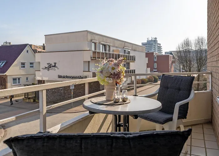 Apartamento Flora 6 *